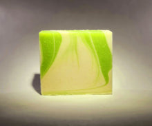 Load image into Gallery viewer, Green Tea - Bar Soap
